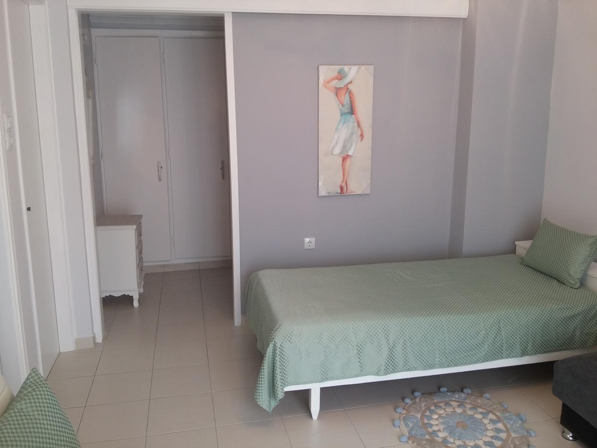 Sea View Apartments Near Athens Airport 02 Ártemida Kültér fotó